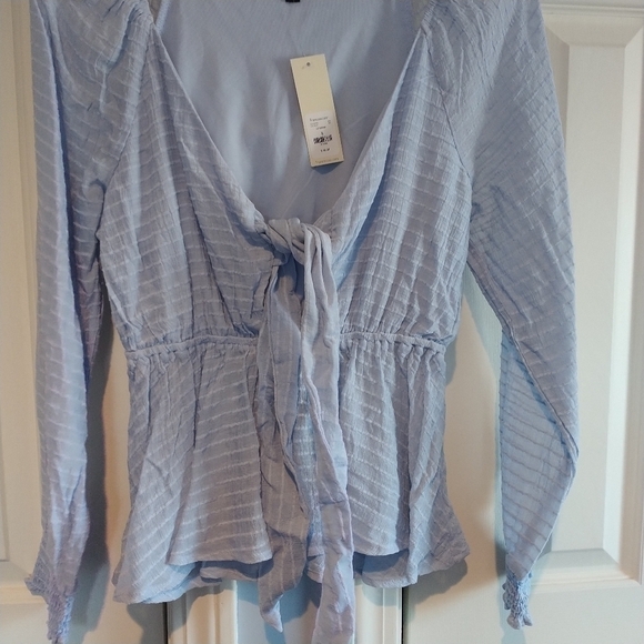 Francesca's Trixxi Light Blue Tie Front Blouse S - Picture 12 of 14